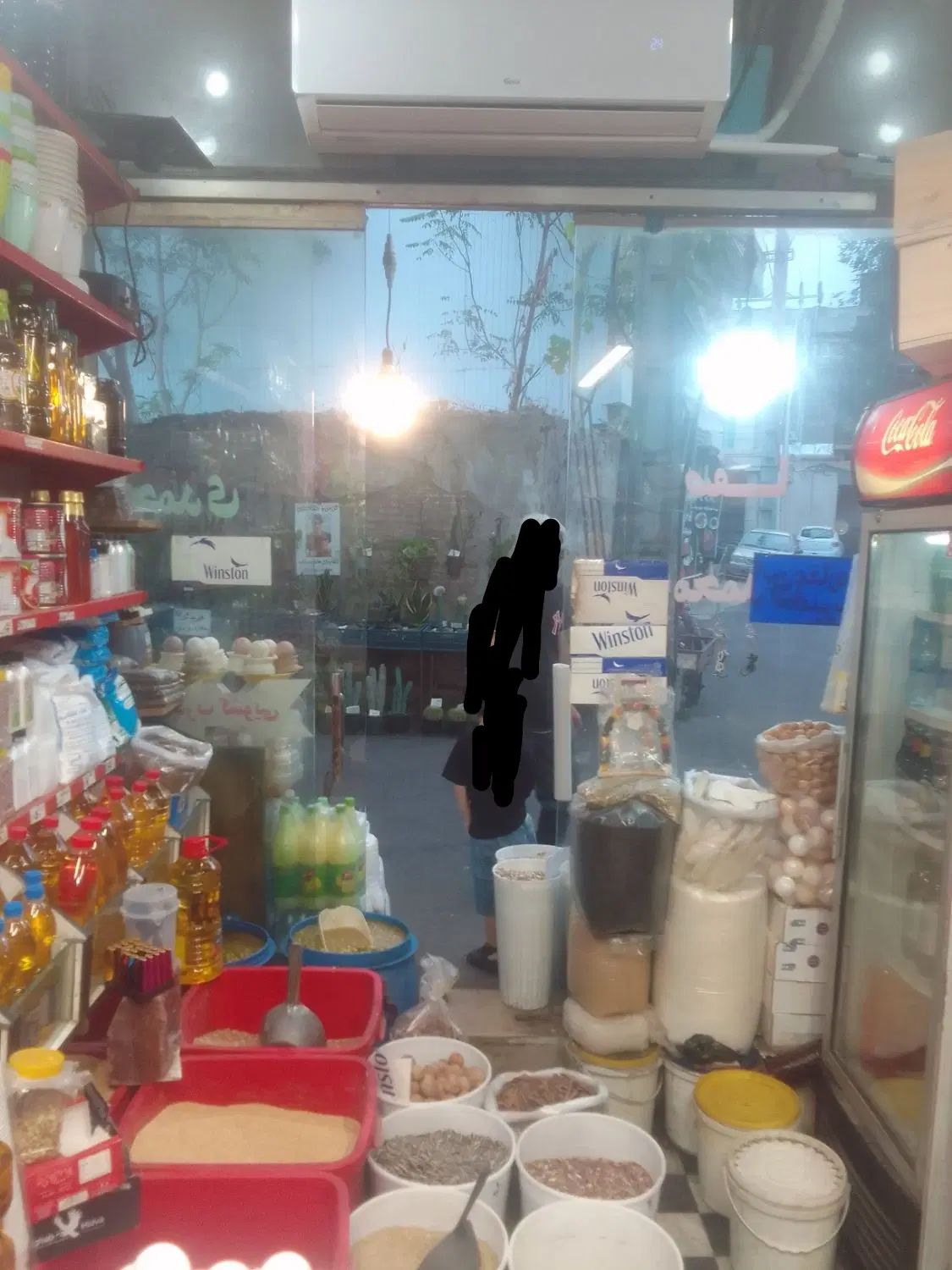 فروش مغازه ۱۴ متری در بازار|فروش مغازه و غرفه|رشت, بازار|دیوار