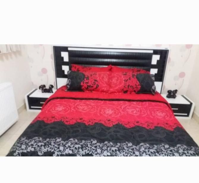 سرویس خواب|تخت و سرویس خواب|اصفهان, باغ فردوس|دیوار