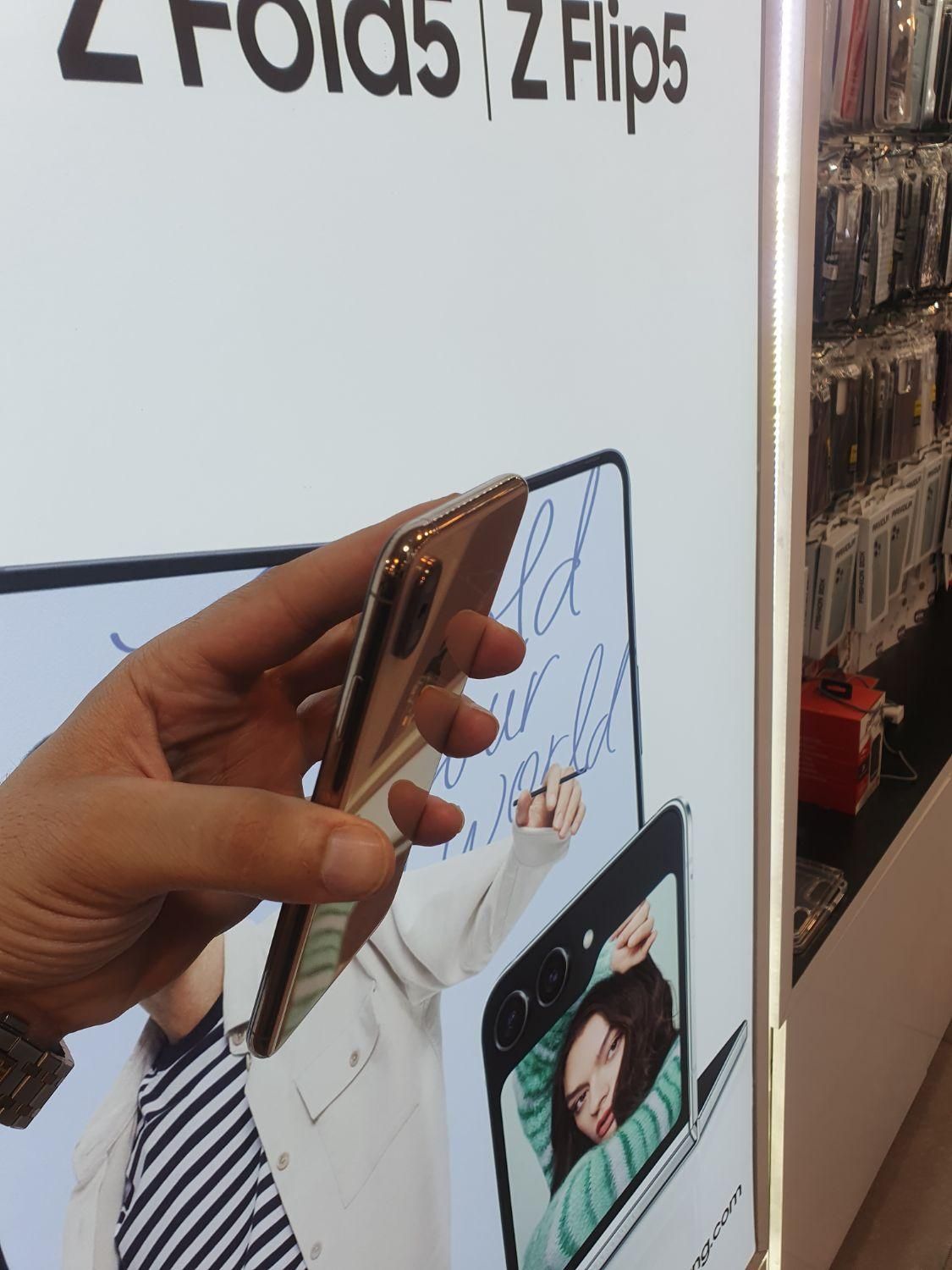 ایفون xs max با حافظه ۲۵۶ گیگ|موبایل|اصفهان, چرخاب|دیوار