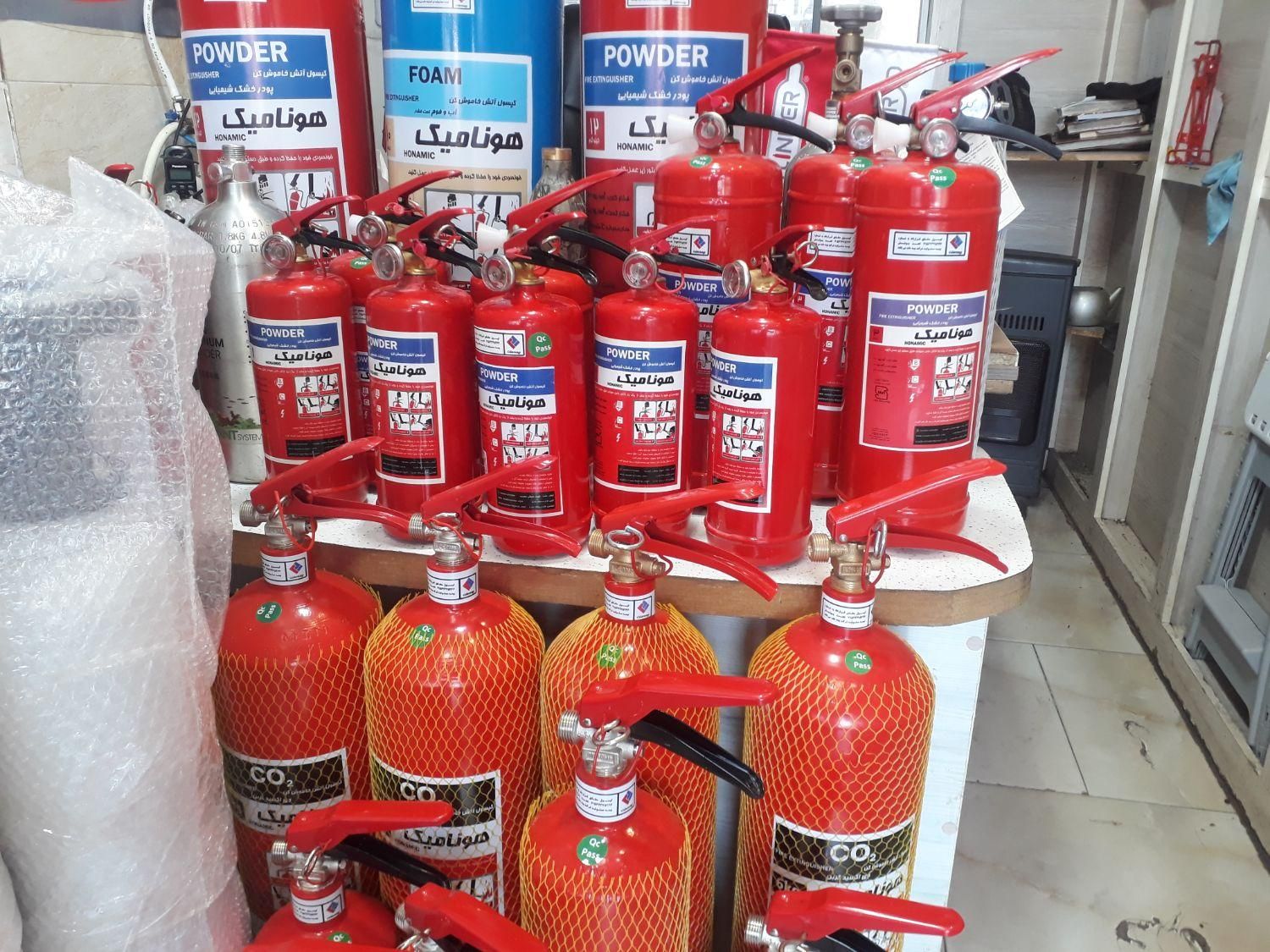 فروش و شارژ انواع کپسول های آتش نشانی|ابزارآلات|لنگرود, |دیوار