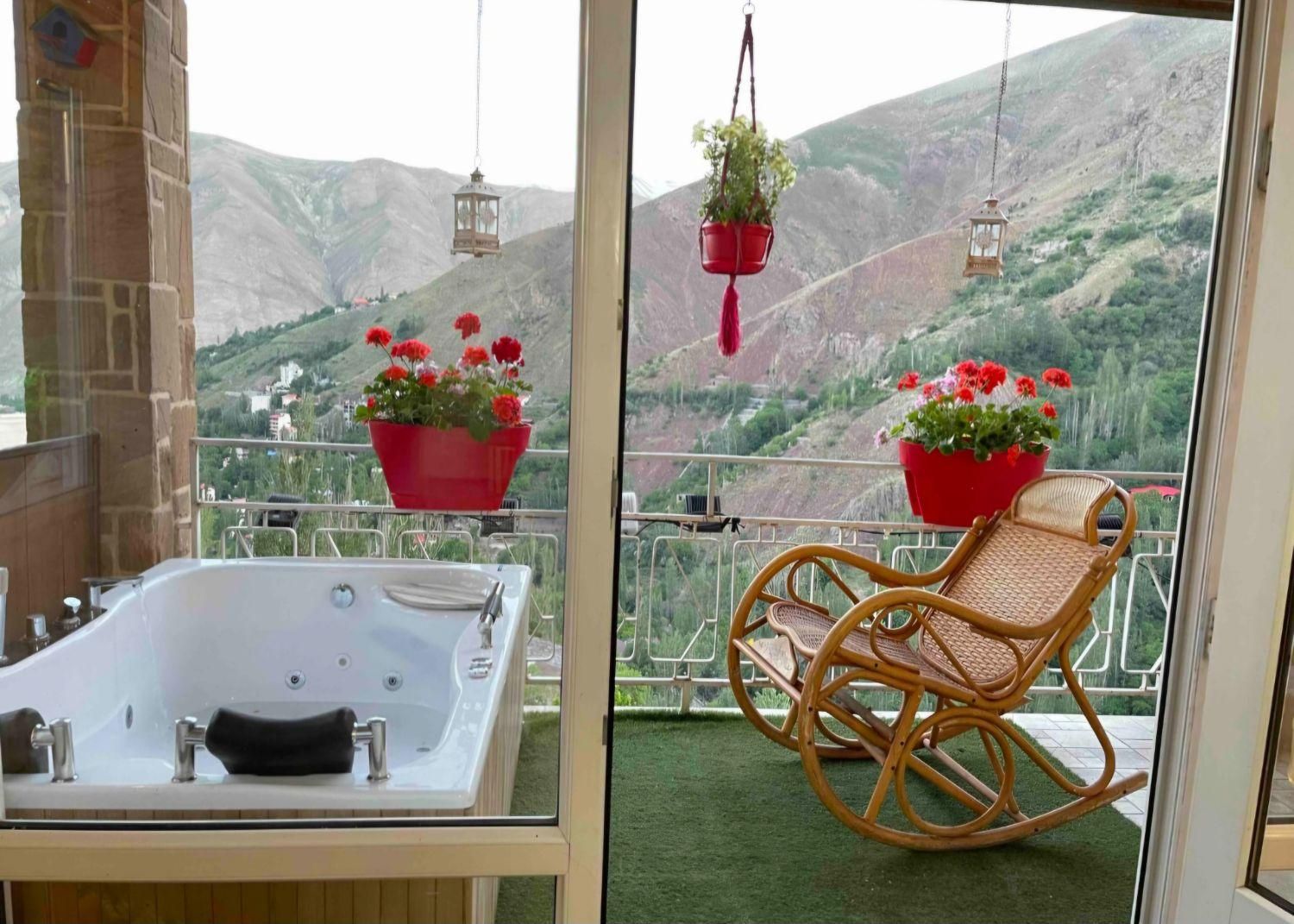 اجاره ویلا با ویو عالی با جکوزی|اجارهٔ کوتاهمدت ویلا و باغ|فشم, |دیوار