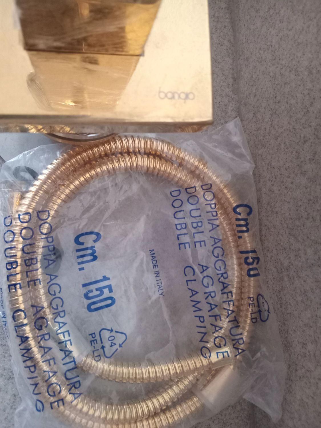 شیرپرکن آب ایستاده کنار وان|مصالح و تجهیزات ساختمان|شمشک, |دیوار