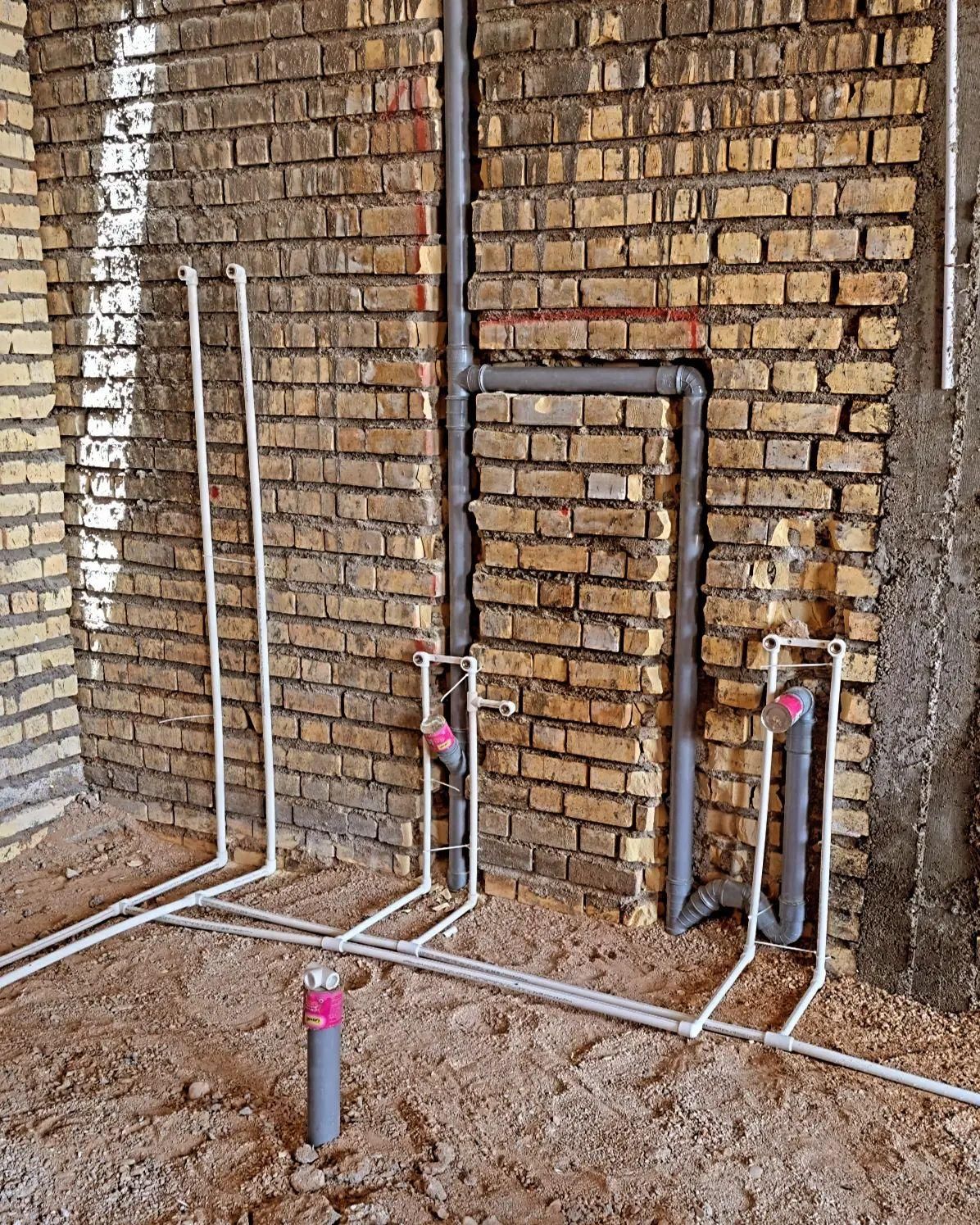 سیم کشی ساختمان ولوله کشی آب وفاضلاب|خدمات پیشه و مهارت|سراوان, |دیوار