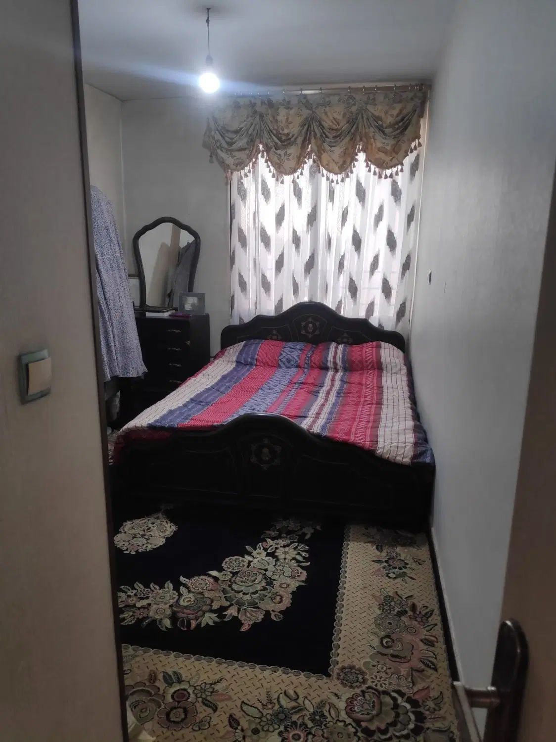 آپارتمان تک‌واحدی با سازه اسکلت آهنی|فروش آپارتمان|کرج, حصارک پایین|دیوار