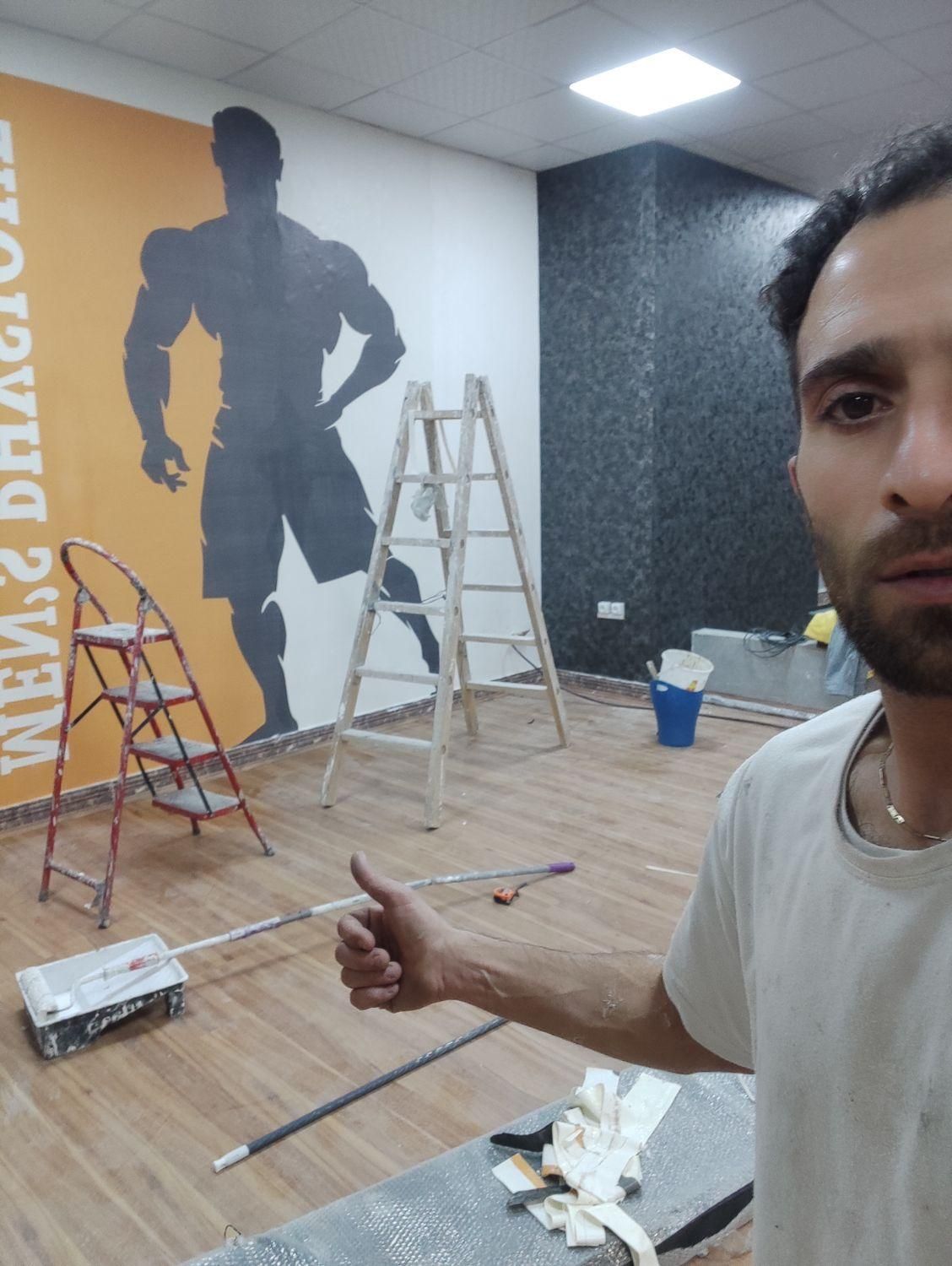 نصاب حرفه ای کاغذدیواری پوستر سقفی برچسب کفپوش نصب|خدمات پیشه و مهارت|کرج, برغان|دیوار