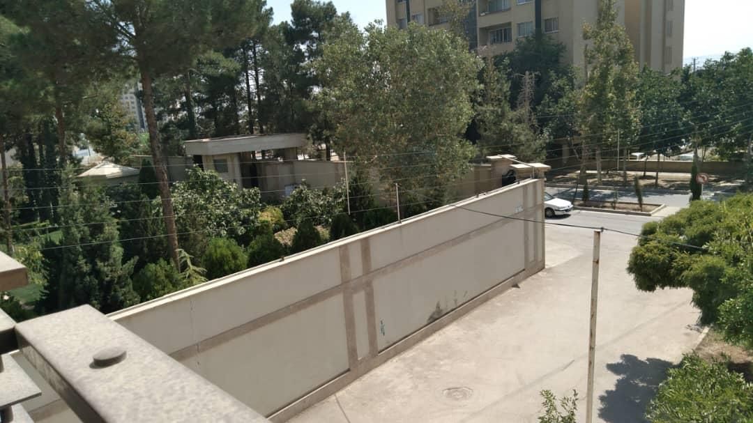 فروش آپارتمان ۹۰ متری ۲ خوابه در جی شیر|فروش آپارتمان|اصفهان, جی شیر|دیوار