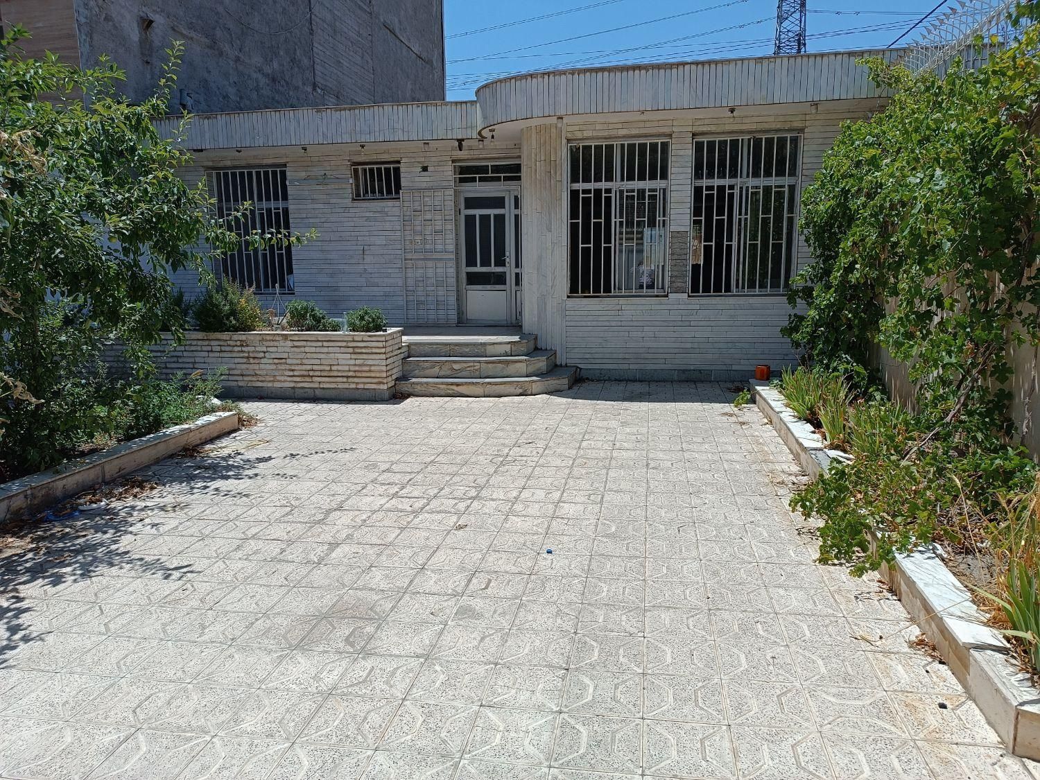 ویلایی 230متری/چهارراه ورزش/بازسازی شده/دوممر|فروش زمین و ملک کلنگی|مشهد, اقبال|دیوار