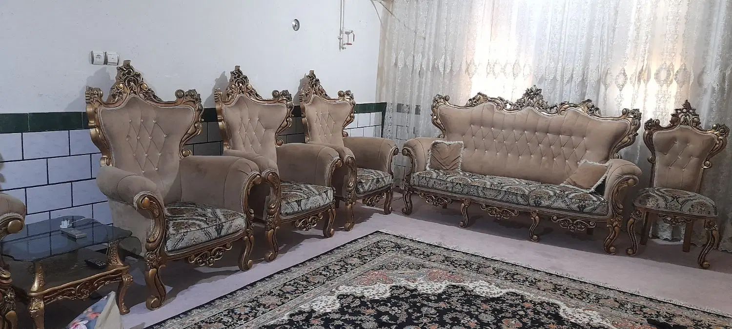 مبلمان ۹نفره  مدل تاج عروس  چوب راش همراه گل میز|مبلمان خانگی و میز عسلی|شوشتر, |دیوار