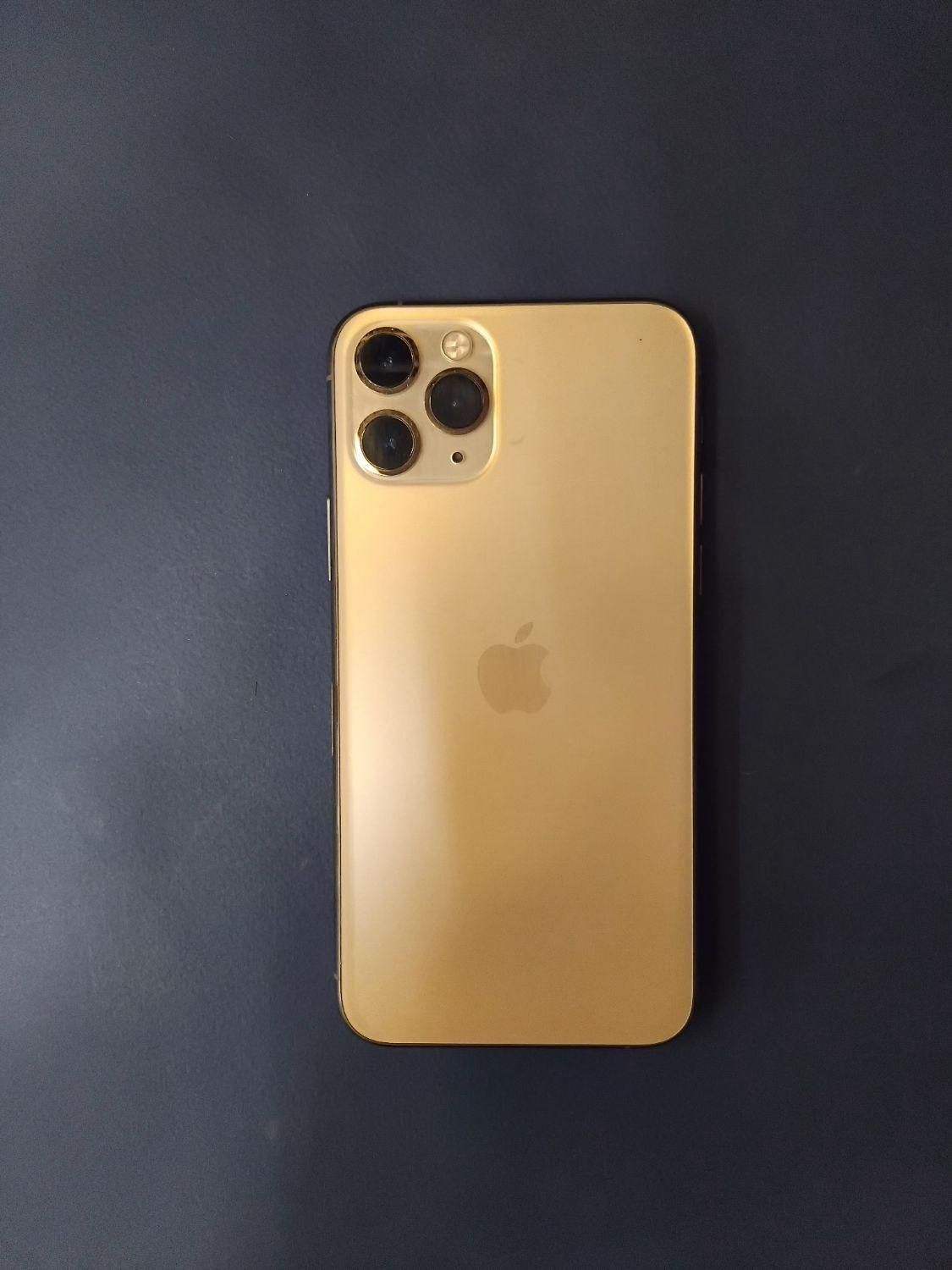 اپل iPhone 11 Pro با حافظهٔ ۵۱۲ گیگابایت|موبایل|رشت, منظریه|دیوار