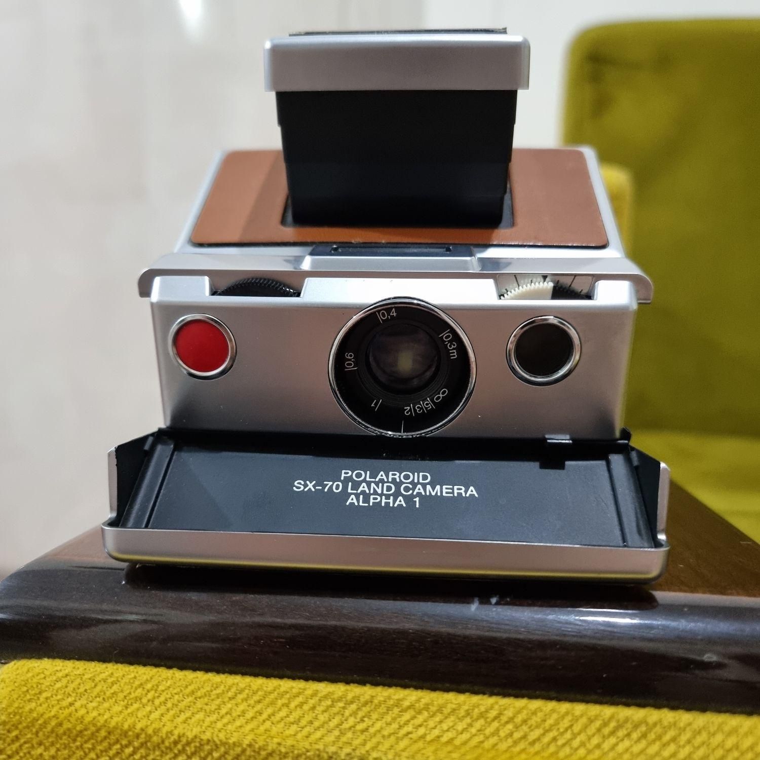دوربین عکاسی آنتیک polaroid امریکایی|دوربین عکاسی و فیلم‌برداری|تهران, شهرک ولیعصر جنوبی|دیوار