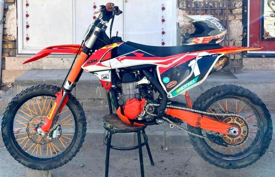 ktm 450 کی تی ام ۴۵۰ مدل ۲۰۱۷|موتورسیکلت|تهران, صادقیه|دیوار