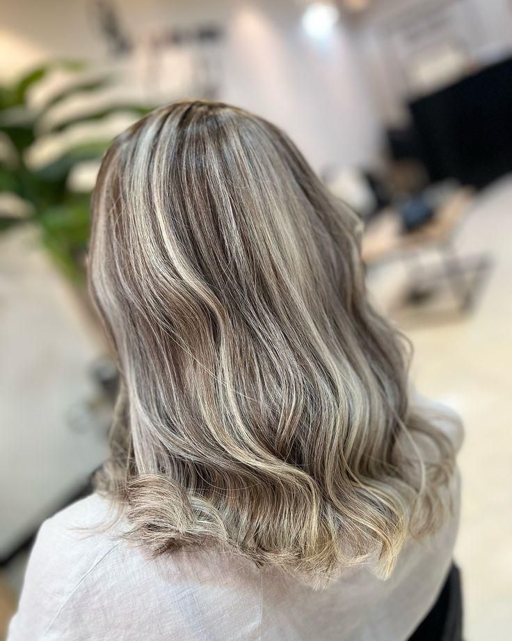 جشنواره ویژه خدمات تخصصی رنگ و لایت|خدمات آرایشگری و زیبایی|بیرجند, |دیوار