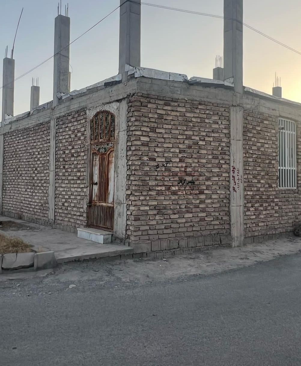 ویلایی  سه خوابه همراه با یک  باب  مغازه خالق اباد|فروش خانه و ویلا|جیرفت, |دیوار