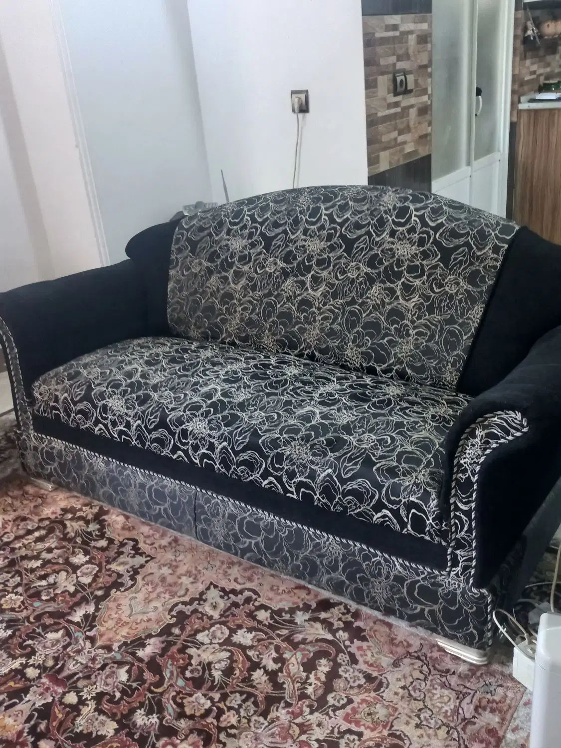 مبل سالم الیزابت.۵تیکه همراه میز وسط مبل|مبلمان خانگی و میز عسلی|ساری, |دیوار