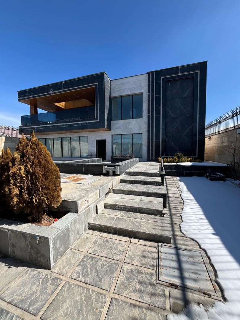 ویلامدرن ۵۰۰مترزمین۴۶۰متربنا سندتکبرگ جابان دماوند|فروش خانه و ویلا|دماوند, دماوند|دیوار