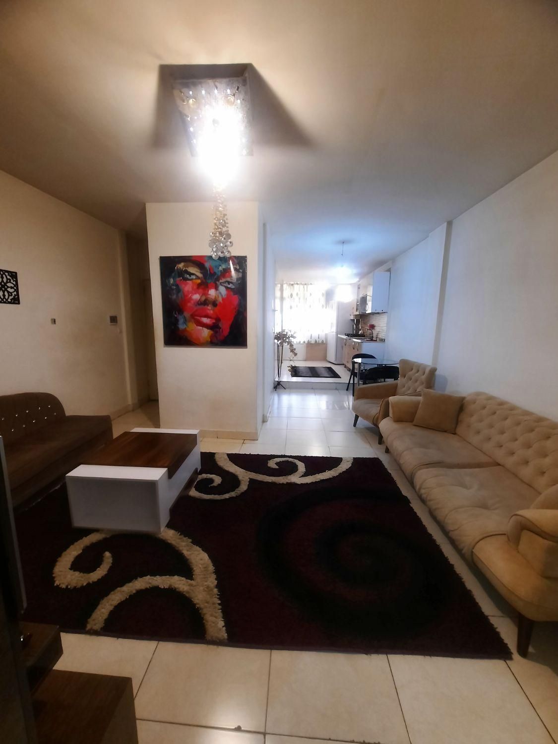 اجاره روزانه سوئیت آپارتمان مبله بسیار تمیز کرج|اجارهٔ کوتاه‌مدت آپارتمان و سوئیت|کرج, گوهردشت|دیوار