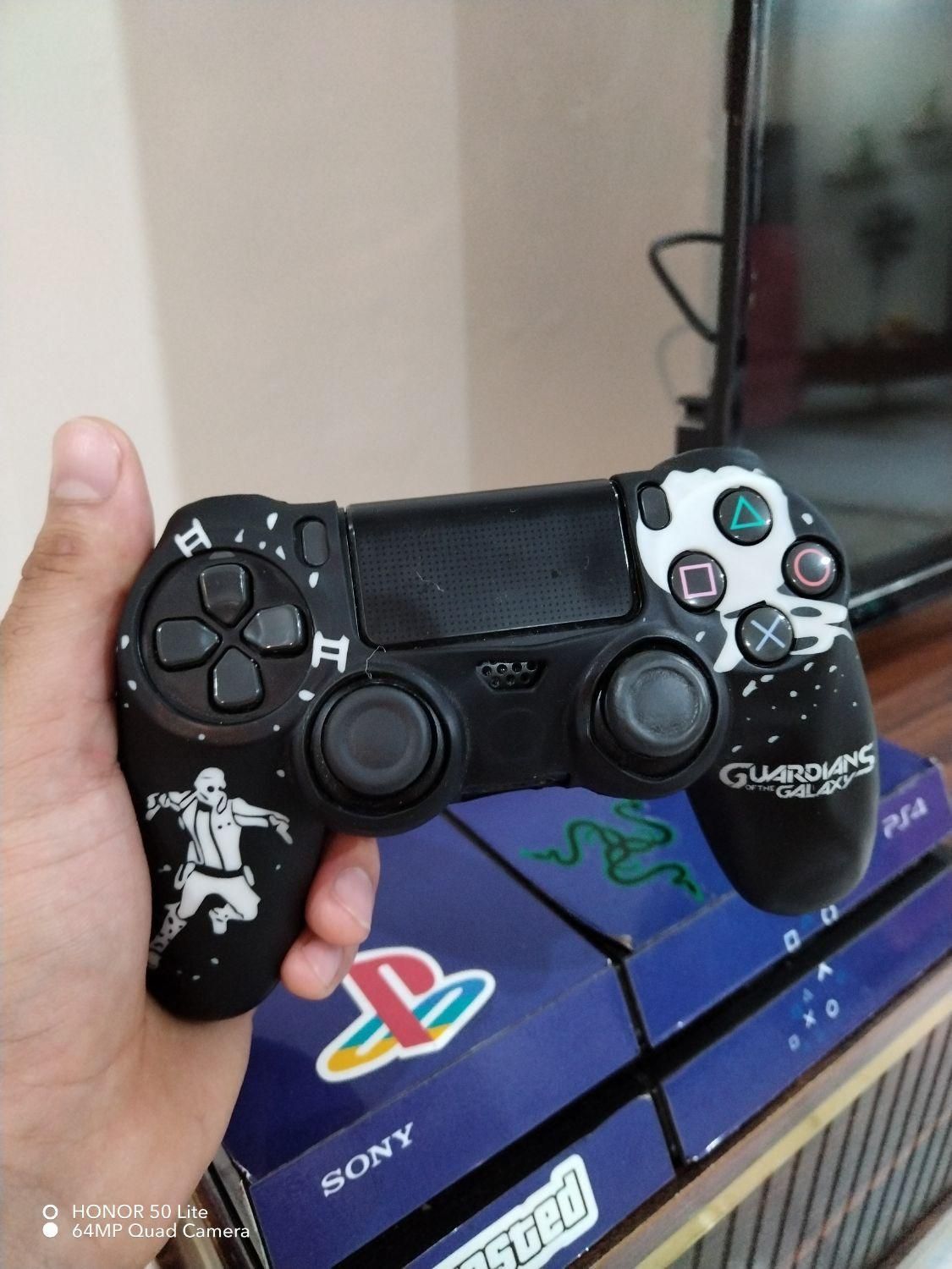 PS4 فول گیم حافظه 500 با دو دسته|کنسول، بازی ویدئویی و آنلاین|قائم‌شهر, |دیوار