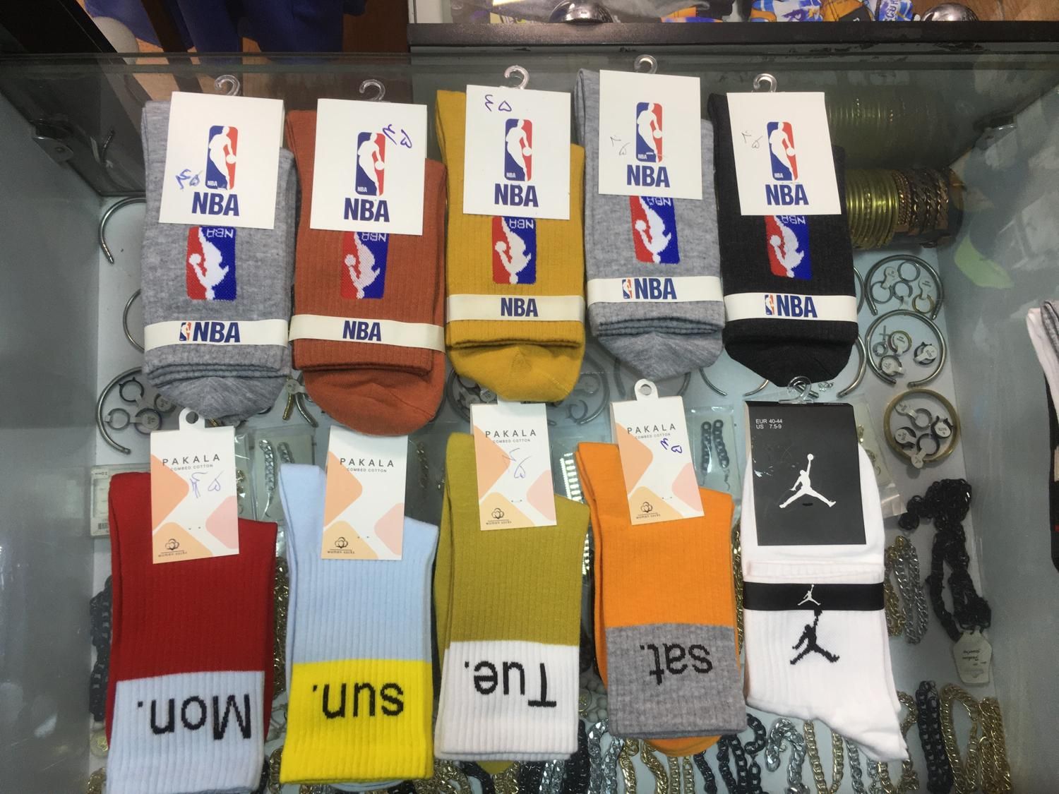 حراج انواع جوراب مردانه و زنانه|لباس|فردیس, سرحدی|دیوار