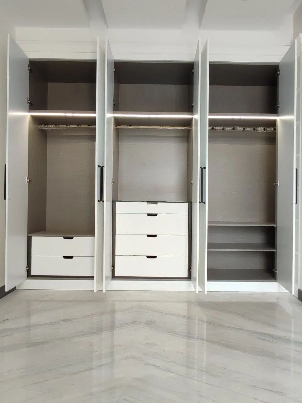 طراحی و اجراکابینت،کمددیواری،دکور (اقساطی)|خدمات پیشه و مهارت|تهران, پونک|دیوار