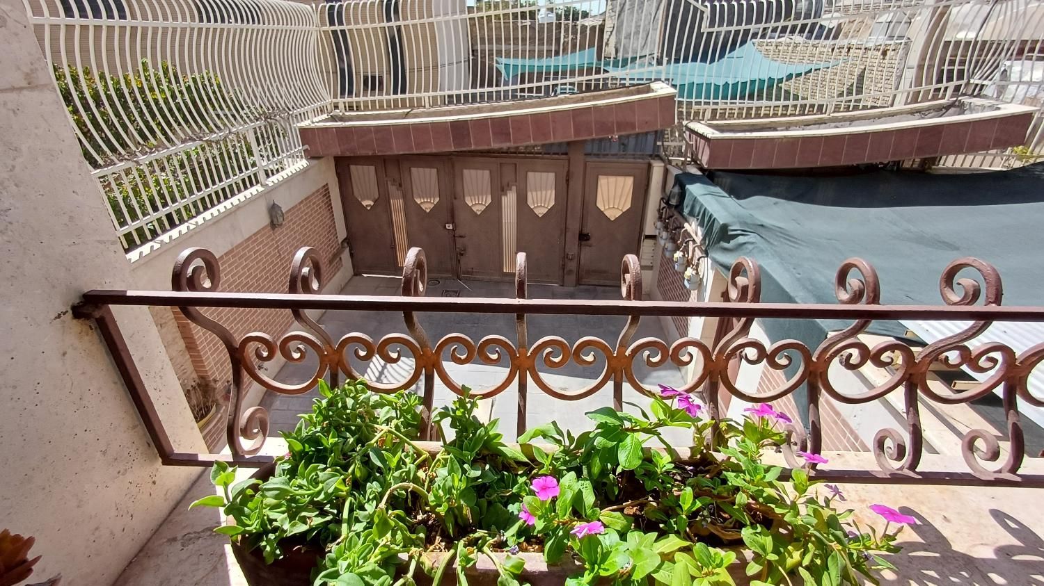 آپارتمان ۸۳ متری دو خوابه عبدالرزاق|فروش آپارتمان|اصفهان, شهشهان|دیوار