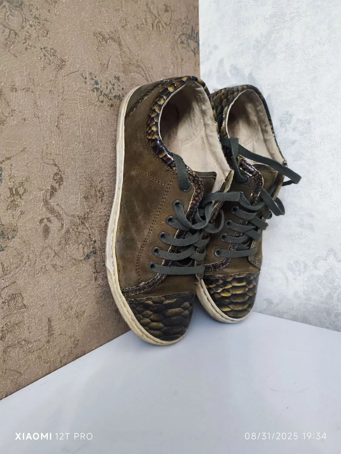 کتونی اورجینال UGG استرالیایی اصل.دوجفت گلدن گوست|کیف، کفش، کمربند|تهران, ولنجک|دیوار