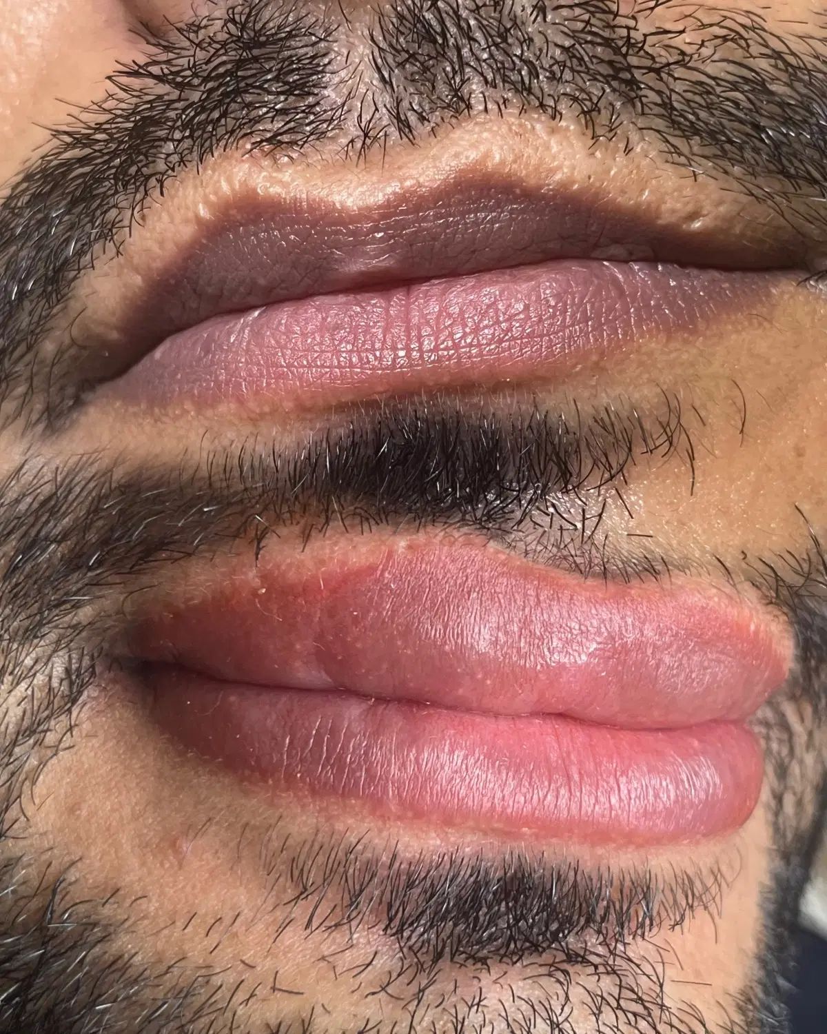 خداحافظی با تیرگی لب و تاتوی قدیمی چشم و لب|خدمات آرایشگری و زیبایی|اهواز, پادادشهر|دیوار