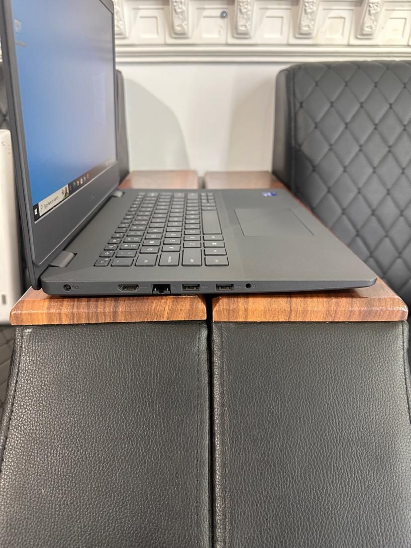 Note book vostro14 core i5 نسل یازدهم پشت ویترینی|رایانه همراه|رشت, پیرسرا|دیوار