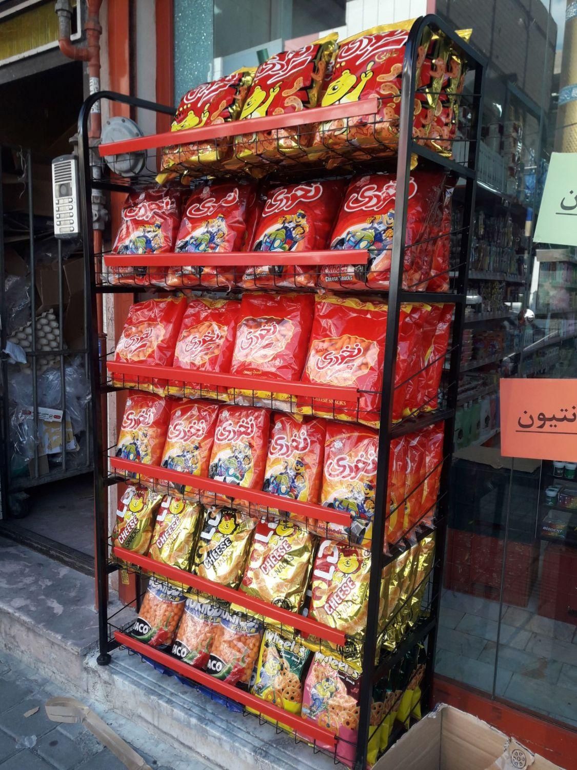 استند/قفسه/جاذغالی/چیپس و پفک|فروشگاه و مغازه|شهریار, شهریار|دیوار