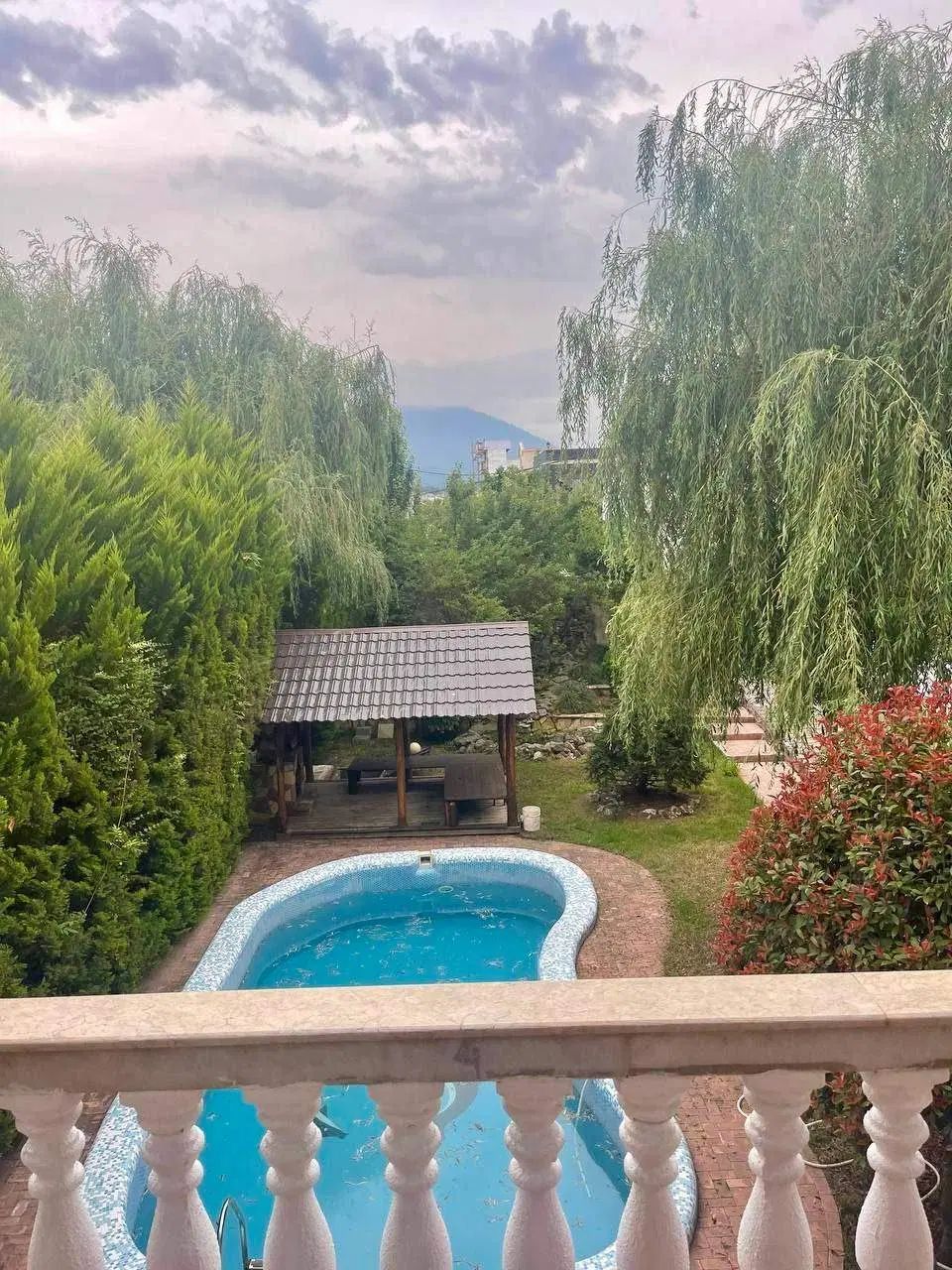 ویلاباغ رویایی650متری/استخردار/هم صفا/سند ششدانگ|فروش خانه و ویلا|چمستان, |دیوار