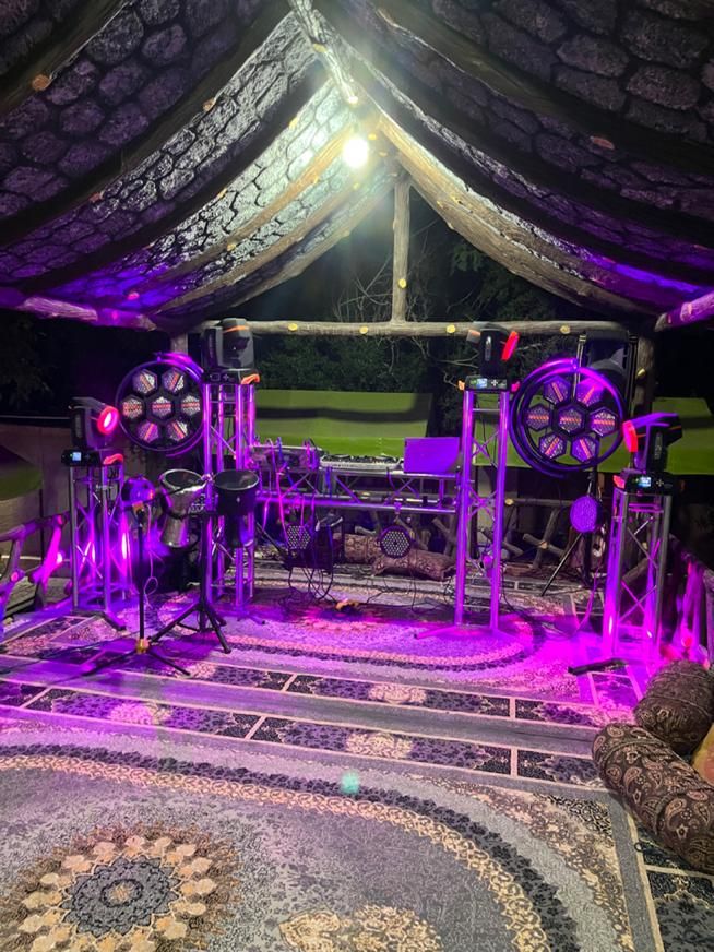 اجرای موسیقی زنده و ارکست - اجرای دیجی dj|خدمات پذیرایی، مراسم|یزد, |دیوار