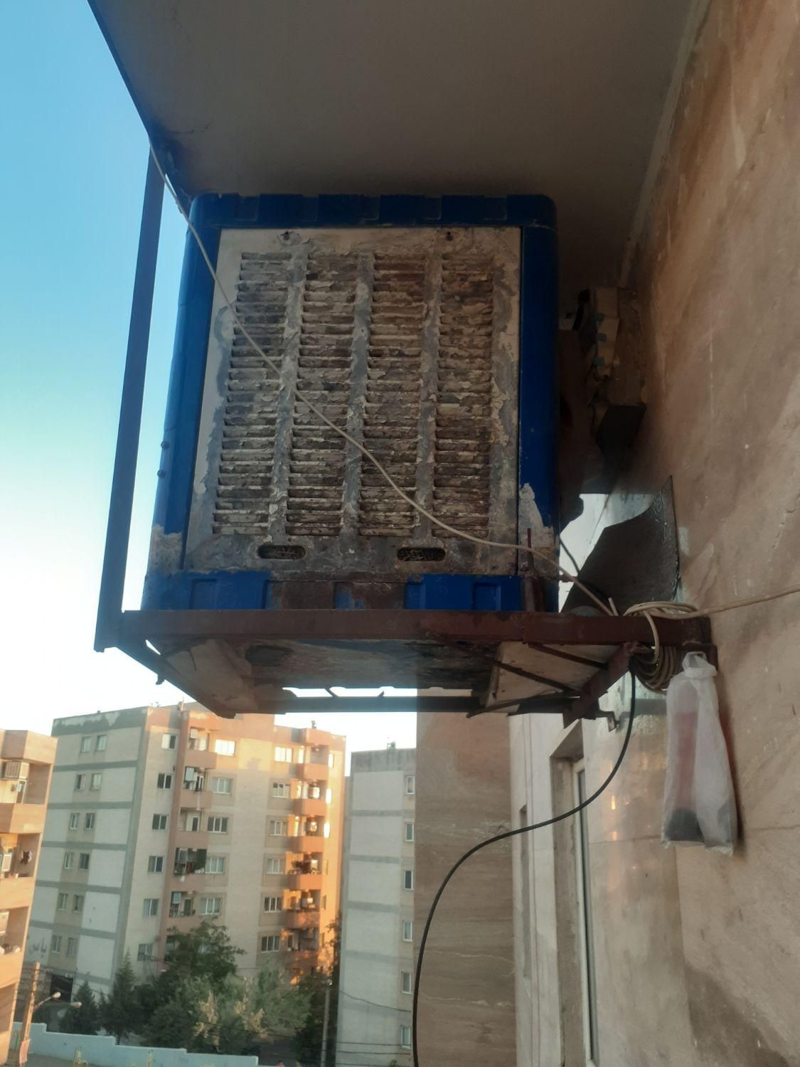 سرویس کولر. نصب شیرآلات سمپاشی منازل. نظافت منزل|تور و چارتر|هشتگرد, |دیوار