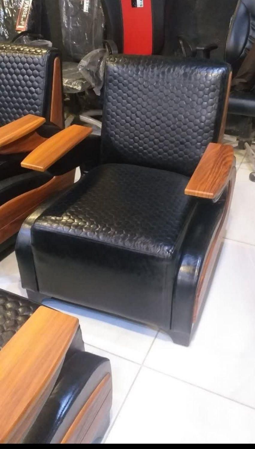 مبلمان چرم مخصوص دفاتر اداری ادارات|مبلمان اداری|دزفول, |دیوار