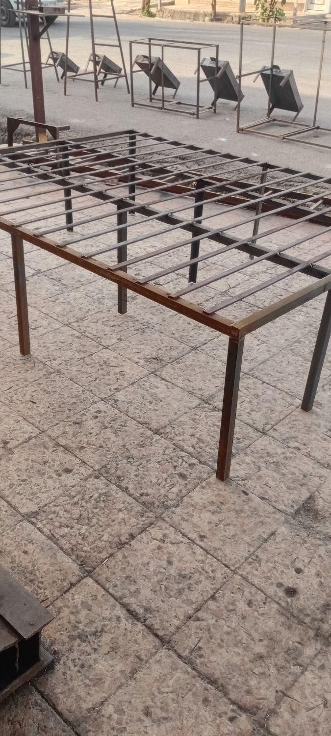 تخت آهنی دو نفره  طول  195 عرض  150|تخت و سرویس خواب|شوش, |دیوار