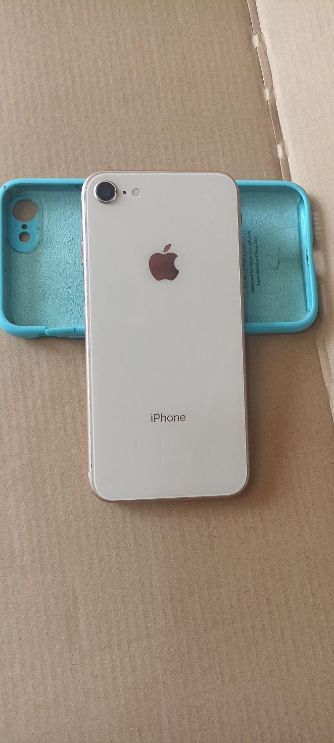 اپل iPhone 8 با حافظهٔ ۶۴ گیگابایت|موبایل|پاکدشت, |دیوار