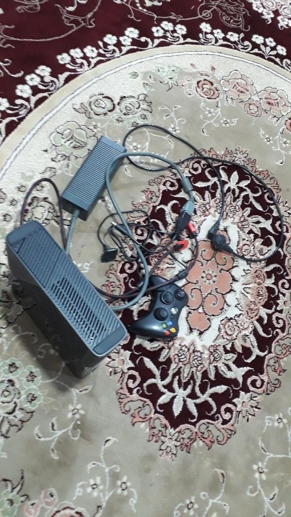ایکس باکس ۳۶۰ بفروش میرسد با تخفیف|کنسول، بازی ویدئویی و آنلاین|یاسوج, |دیوار