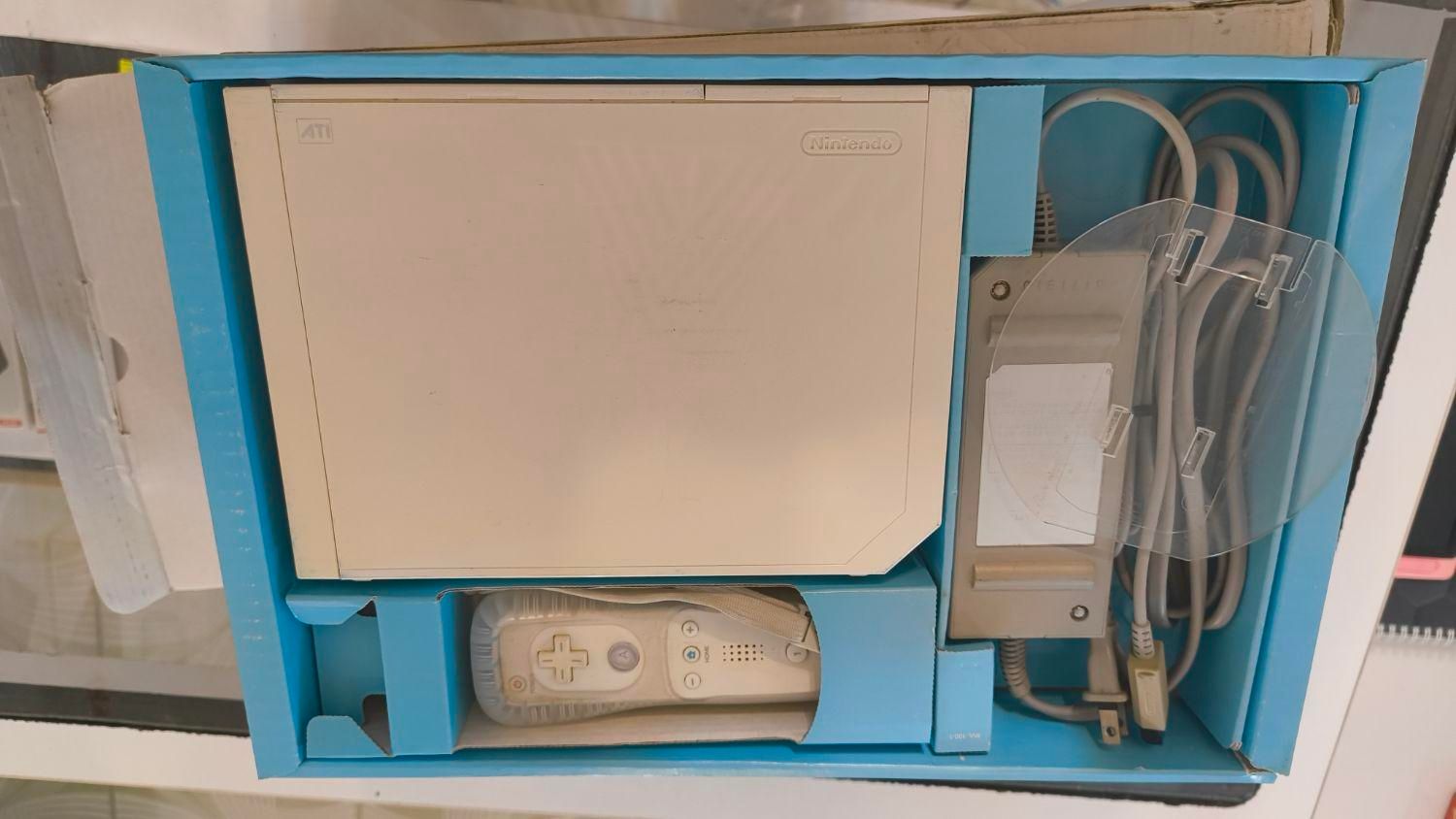 نینتندو وی - Nintendo wii پک ژاپن|کنسول، بازی ویدئویی و آنلاین|بوشهر, |دیوار