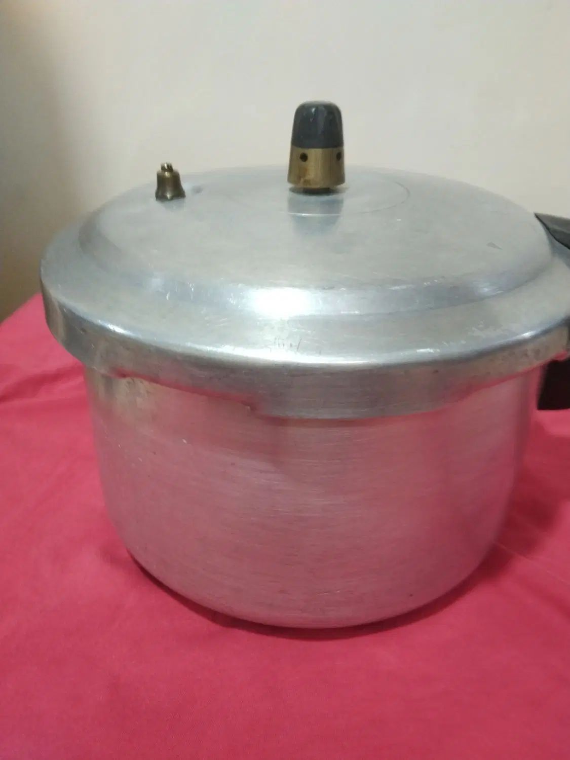 قابلمه و ماهیتابه تفلون تابان نمره 40زودپز 10 لیتر|ظروف پخت‌وپز|تهران, ارامنه|دیوار
