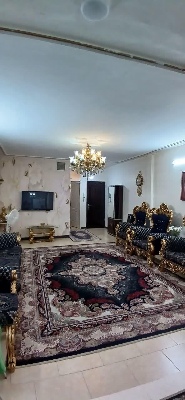 اپارتمان خوش نقشه محیطی ارام با همسایهای محترم|اجارهٔ آپارتمان|تهران, مشیریه|دیوار