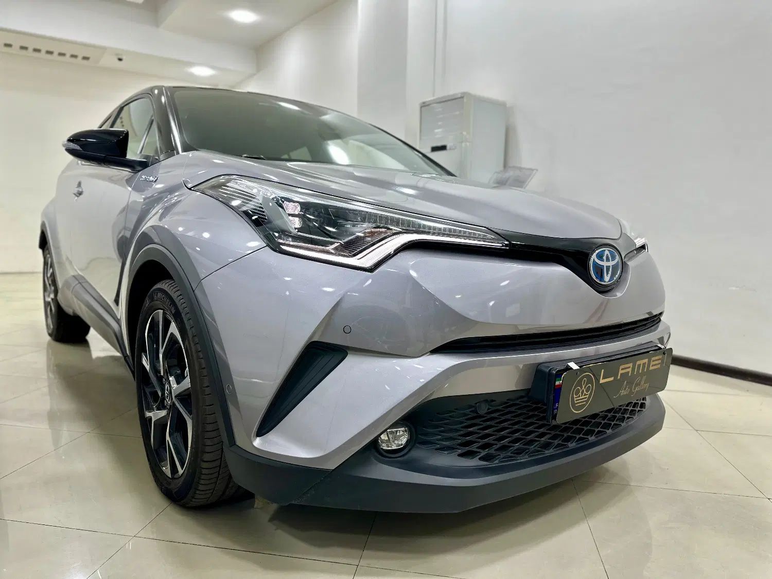 Toyota chr 2017 صفر کیلومتر فول استایل سلکشن|خودرو سواری و وانت|تهران, سعادت‌آباد|دیوار