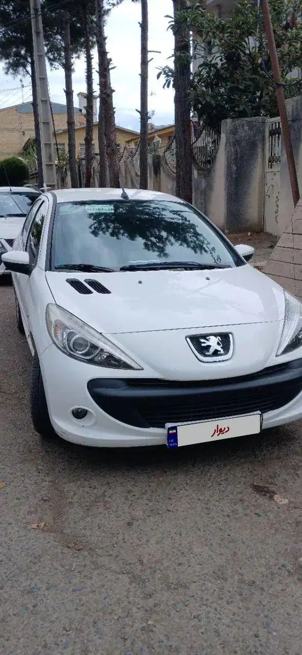 ۲۰۷ سقف فلز دنده ای ۱۴۰۰|خودرو سواری و وانت|رشت, معلم|دیوار