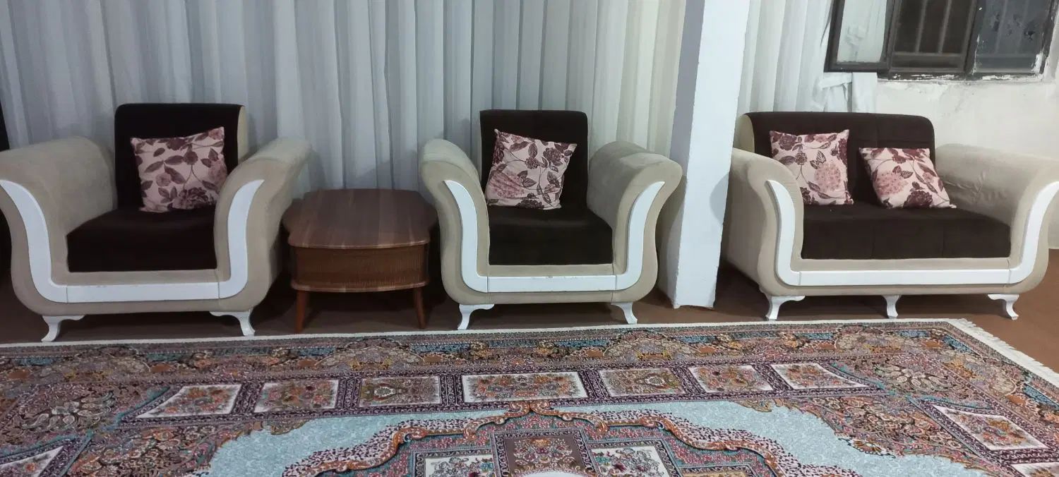مبل راحتی تمیز ونو ابرسالم|مبلمان خانگی و میز عسلی|مشهد, مصلی (کارمندان اول)|دیوار