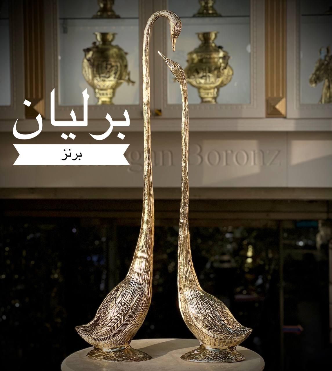 تندیس قلم زنی برنجی|مجسمه، تندیس، ماکت|قم, شهرک امام حسن|دیوار
