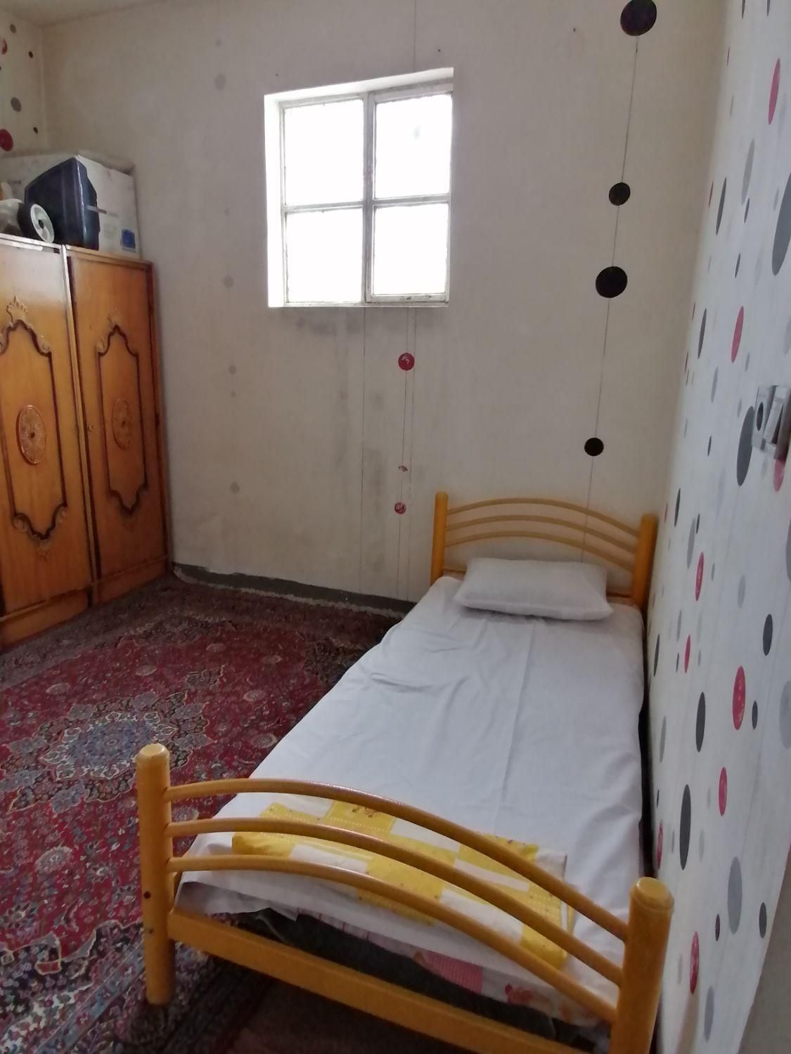 اجاره روزانه/هفتگی/ماهانه آپارتمان ۱۳۰ متری|اجارهٔ کوتاه‌مدت آپارتمان و سوئیت|شیراز, شریف‌آباد|دیوار