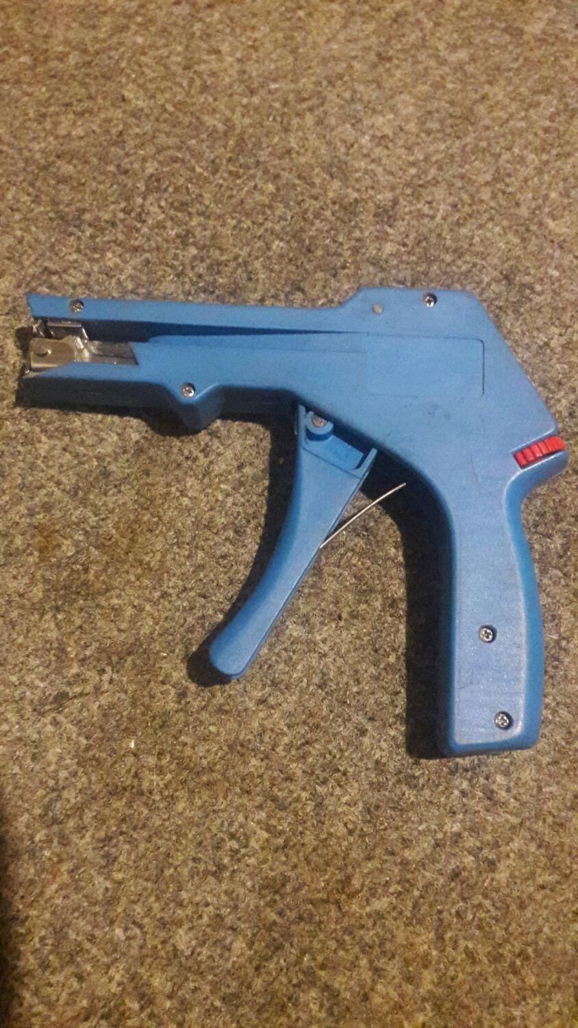 عتیقه تفنگ بست کمربندی کش ایتالیایی اصل و قدیمی|کلکسیون اشیاء عتیقه|تهران, خواجه نظام الملک|دیوار