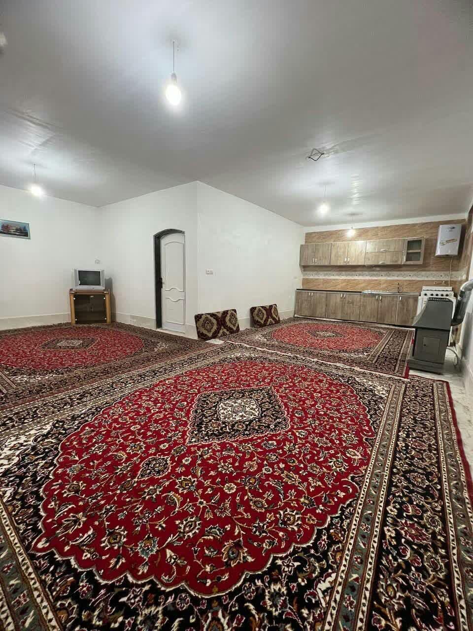 اجاره باغ ویلا راونددربست  آزاد|اجارهٔ کوتاه‌مدت ویلا و باغ|کاشان, راوند|دیوار