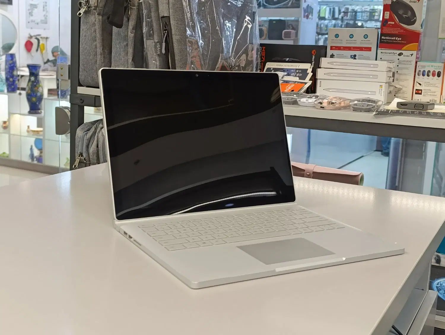 surface book 2 با حافظه ۱ترا و دوگیگ گرافیک|رایانه همراه|مشهد, شهرک رازی (شهرک غرب)|دیوار