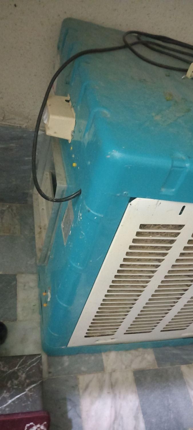 کولر ابی|کولر آبی|گنبد کاووس, |دیوار