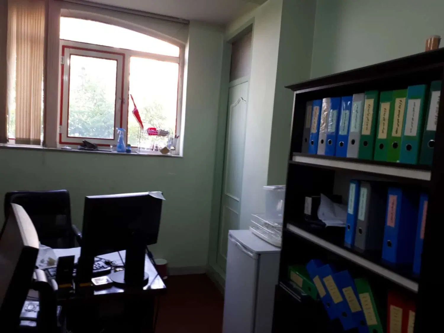 رهن واجاره دفتر کنار گذر آزادی نبش امیر کبیر|اجارهٔ دفتر کار، اتاق اداری، مطب|تبریز, |دیوار
