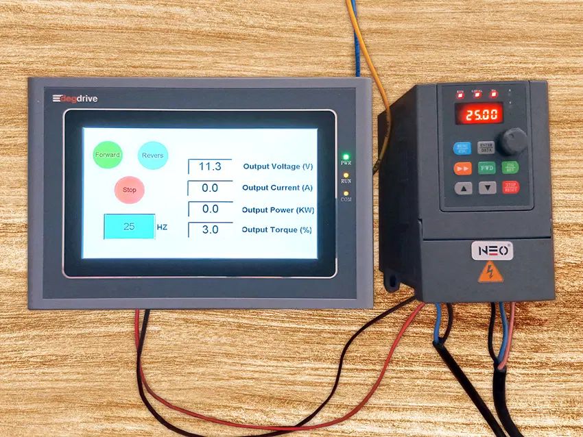 سازنده تابلو برق صنعتی،عیب یابی،درایو اینورتر،plc|خدمات پیشه و مهارت|کرج, چهارصد دستگاه|دیوار