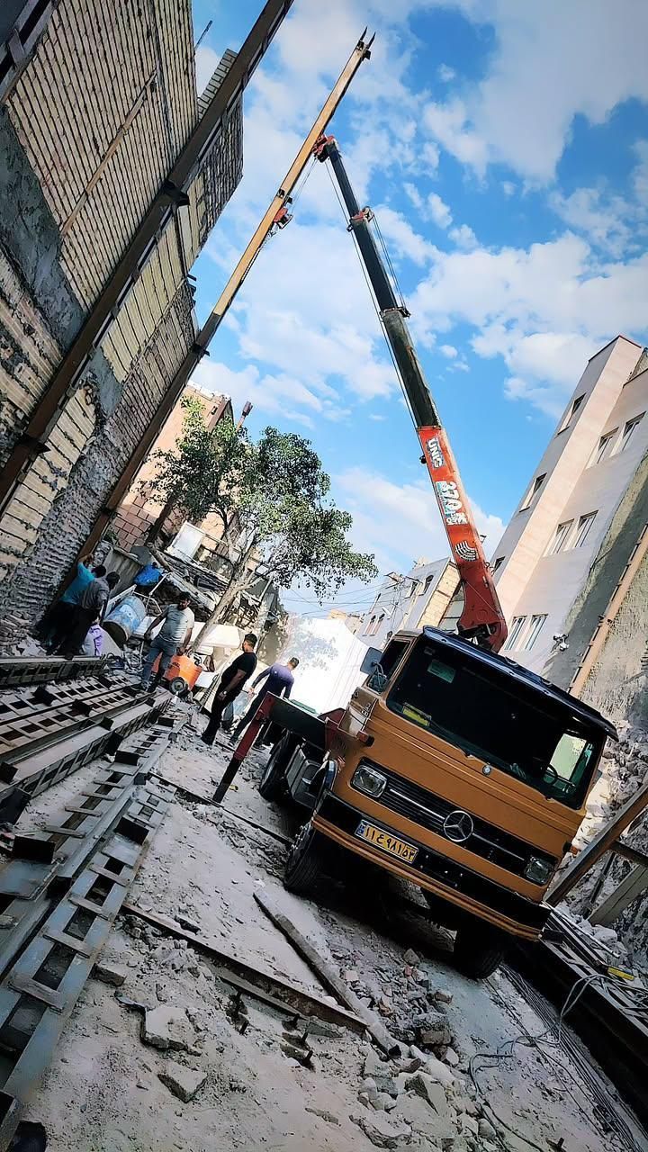 جرثقیل خاور و نیسان ۳تن ۵تن ۷تن|خدمات حمل و نقل|تبریز, |دیوار